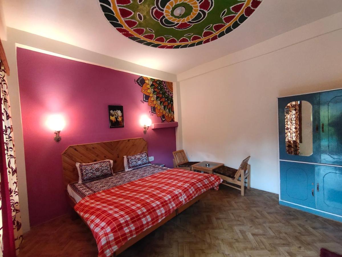 Hostel La Siesta India Manali Exteriér fotografie