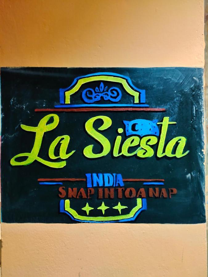 Hostel La Siesta India Manali Exteriér fotografie