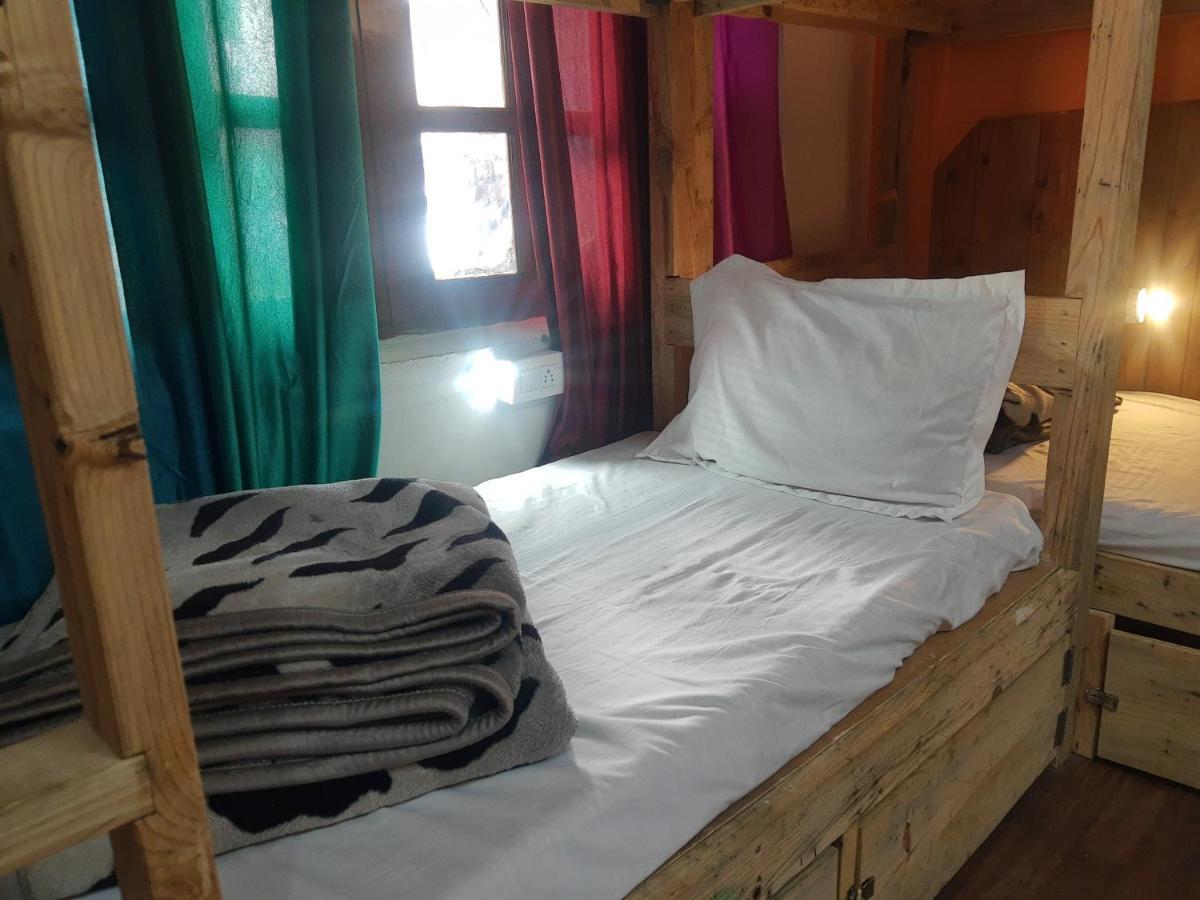 Hostel La Siesta India Manali Exteriér fotografie